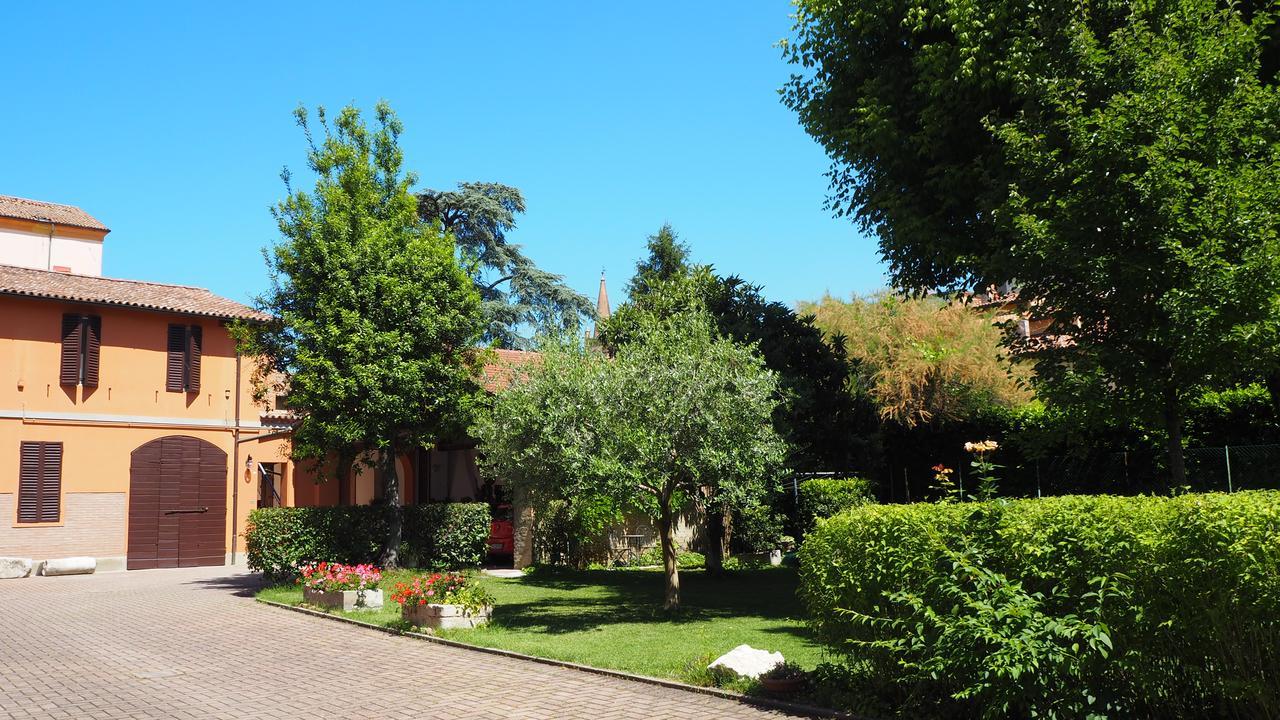 Bed and Breakfast R&B Giardino 34 Forlì Exterior foto